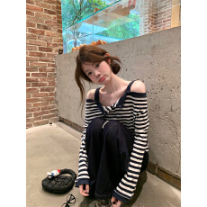 批发慵懒风条纹半开领露肩长袖<b class='q'>T</b><b class='q'>恤</b>女