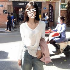 慵懒松弛感V领正肩长袖T恤女宽松上衣