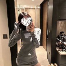 批发德绒中长款长袖t恤女秋冬<b class='q'>修身</b>