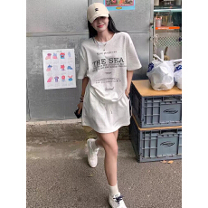 批发<b class='q'>韩版</b>休闲运动风套装女夏季宽松减龄抽绳短袖包臀A字短裙两件套