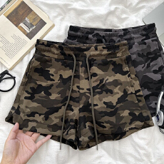 美式辣妹时尚百搭抽绳松紧腰显瘦迷彩短裤阔腿裤休闲裤a字热裤女