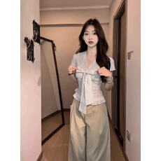 批发法式气质设计感蕾丝花边蝴蝶结条纹<b class='q'>衬衣</b>女装夏季小众别致<b class='q'>衬衫</b>上衣