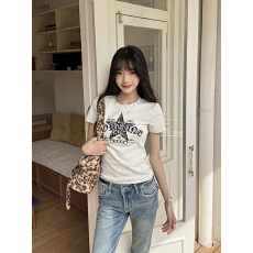 40支奥代尔210克纯棉T恤星星贴布复古刺绣夏季辣妹正肩短豹纹上衣