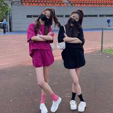 批发夏新款时尚可盐可甜炸街<b class='q'>套装</b>女设计感露背短袖T恤+短裤<b class='q'>套装</b>两件套