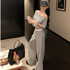 斜肩卫衣阔腿裤两件套初夏季套装2026超火穿搭一整套独特套装