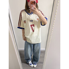 批发美式复古<b class='q'>街头</b>风V领插肩条纹拼接字母印花短袖T恤女宽松小众上衣潮