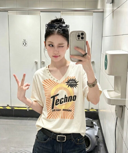 순면 대나무 마디 y2k V넥 징 프린트 반팔 티셔츠 여성 슬림해 보이는 맨위