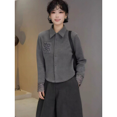 多一“纤月”冬季钩花翻领单排扣镂空长袖拼接百搭正肩开衫