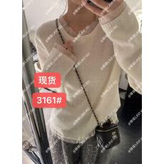 批发LAVI HU单色留白 禁止机洗 温柔风蕾丝领<b class='q'>打底衫</b>