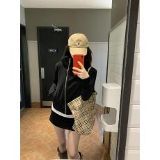 批发实拍实价 复古<b class='q'>街头</b>黑色连帽卫衣外套