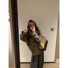 批发实拍实价 秋冬穿搭软妹大衣外套<b class='q'>甜美</b>氛围设计感纽扣风衣