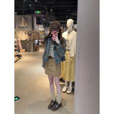 批发实拍实价 法式复古水洗蓝<b class='q'>牛仔</b>外套女撞色拼接短<b class='q'>夹克</b>上衣