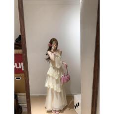 批发实拍实价 法式慵懒风蕾丝<b class='q'>露背</b>吊带荷叶边<b class='q'>连衣裙</b>