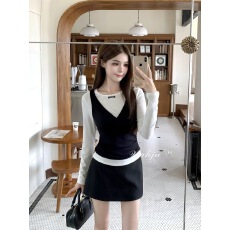 批发画解WAHJU 韩女天菜 秋季韩系假两件拼接显瘦<b class='q'>T</b><b class='q'>恤</b>针织上衣半裙套装