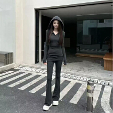 批发2025新款灰色<b class='q'>秋</b>冬连衣裙新中式女装修身遮肉百搭裙子全套两件套