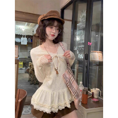 批发原版面料温柔风花边V领<b class='q'>裙摆</b>长袖上衣女秋冬蝴蝶结chic内搭打底衫