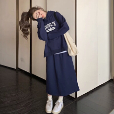 批发韩版chi春秋季<b class='q'>大码</b>显瘦洋气减龄套装裙女连帽卫衣半身裙两件套