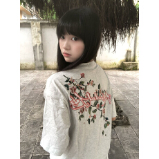 二本针+刺绣+印花+内里铺布19支220克纯棉短袖T恤