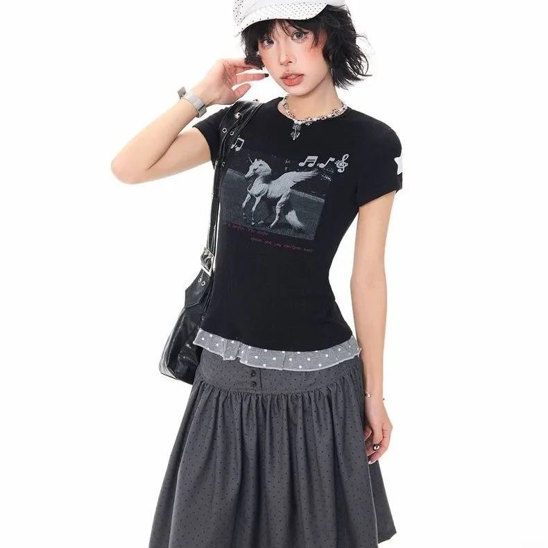 2026 한 부서 소녀 유니콘 참고 반팔 티셔츠 여성 여름 레이스 밑단 몸매 가꾸기 슬림해 보이는 쇼트 스타일 맨위