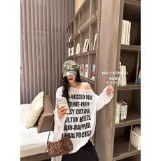 批发斜肩防晒100#<b class='q'>欧洲站</b><b class='q'>新款</b>夏季字母印花长袖T恤宽松慵懒风洋