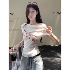 批发40支棉】一字领白色<b class='q'>短袖</b><b class='q'>修身</b>T恤女夏季字母上衣