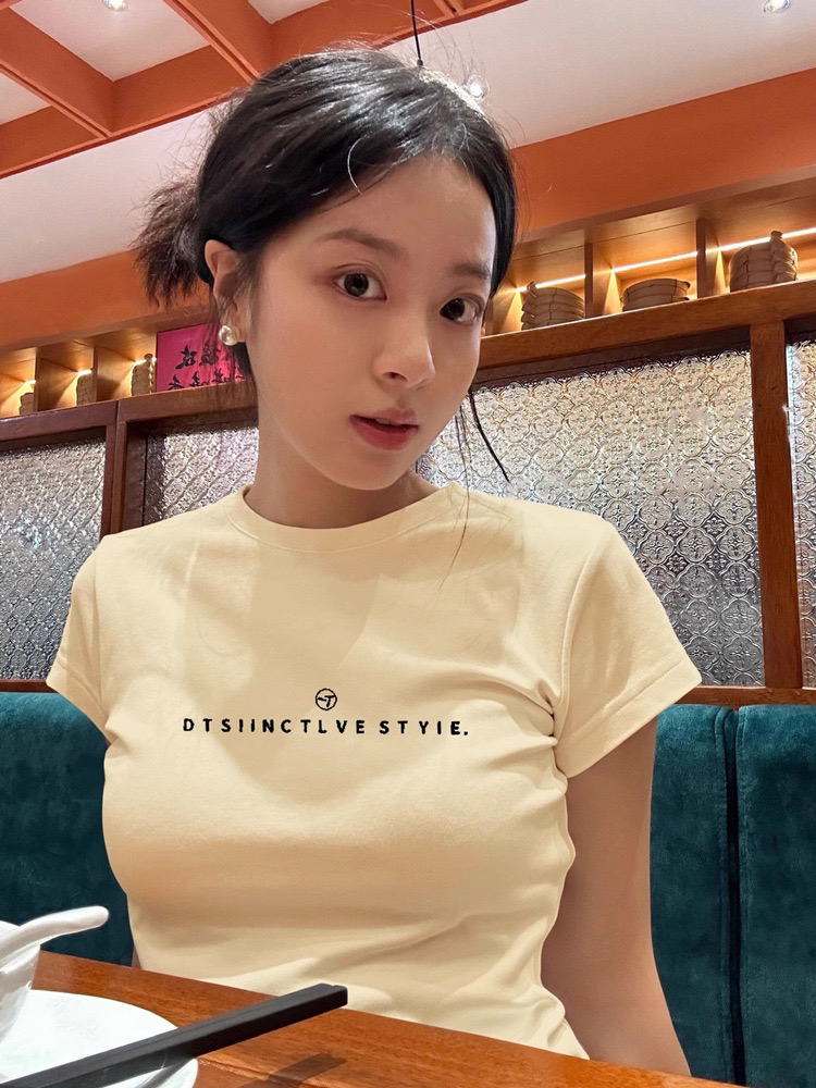 프린트 알파벳 순면 반팔 티셔츠 여성 미니멀리즘 다용도 여름 기초 섹션 긍정적 인 어깨 라운드 넥 맨위