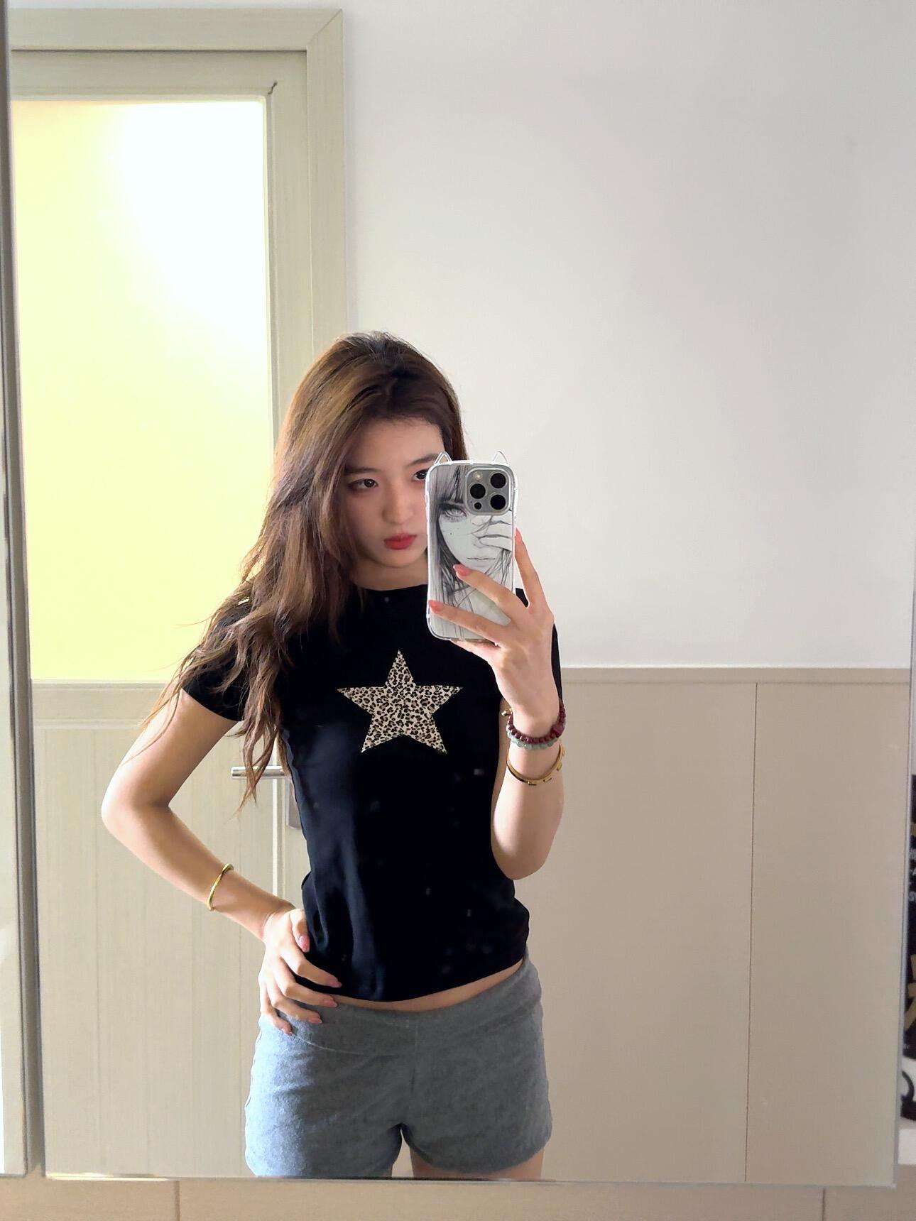 아메리칸 레트로 긍정적 인 어깨 라운드 넥 프린트 반팔 티셔츠