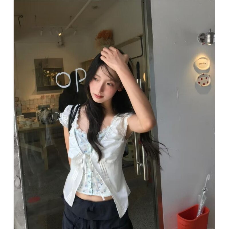 한국 작은 대중 배색 페이크 레이어드 디자인 꽃무늬 레이스 꼬집기 허리 인사이드 수신 셔츠 맨위 여성