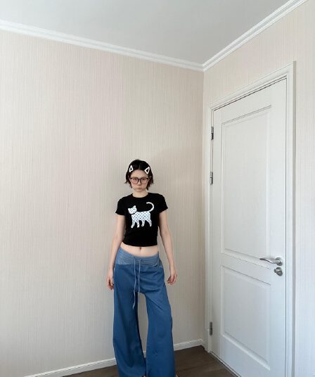 아메리칸 레트로 라운드 넥 핫걸 쇼트 스타일 프린트 반팔 티셔츠