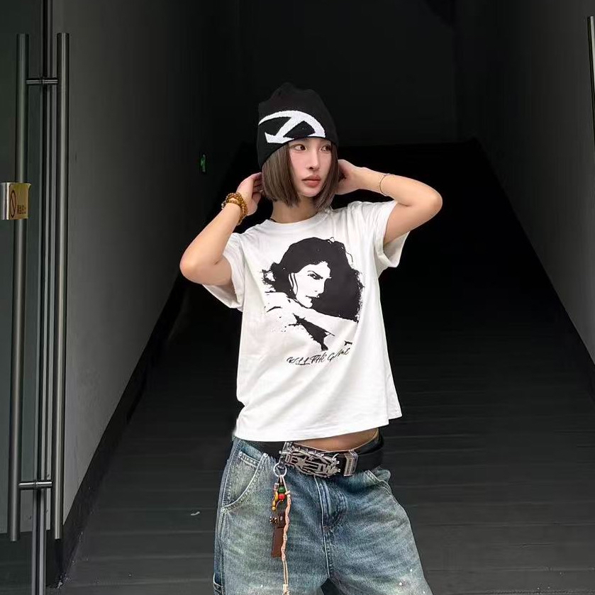 아메리칸 레트로 긍정적 인 어깨 라운드 넥 프린트 반팔 티셔츠