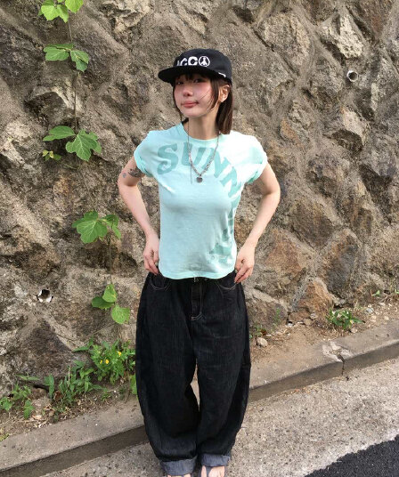 아메리칸 레트로 긍정적 인 어깨 라운드 넥 프린트 반팔 티셔츠
