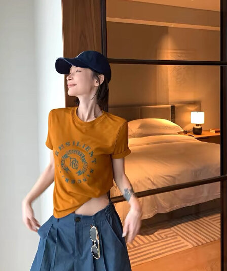 아메리칸 레트로 긍정적 인 어깨 라운드 넥 프린트 반팔 티셔츠