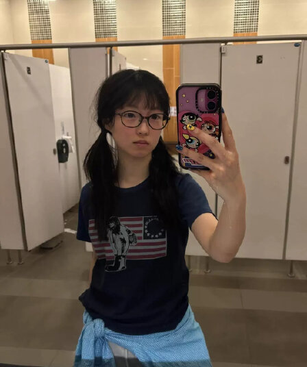 아메리칸 레트로 순면 몸매 가꾸기 긍정적 인 어깨 라운드 넥 프린트 반팔 티셔츠