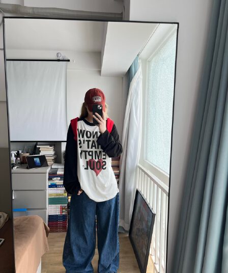 높은 품질 순면 200그램 21 빗질하다 정밀 프린트 가을 패치워크 색상 긴팔 티셔츠 여성