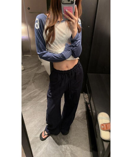 원본 광저우 원단 아메리칸 패치워크 색상 삽입 어깨 소매 얇은 스타일 긴팔 여성 라운드 넥 슬림해 보이는 숫자 프린트 맨위