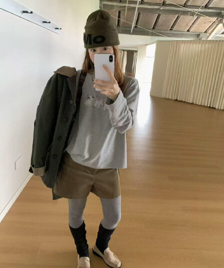 높은 품질 순면 200그램 21 빗질하다 정밀 프린트 가을 루즈핏 긴팔 티셔츠 여성