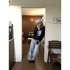 批发高质量<b class='q'>纯棉</b>200克21支精梳精密印花秋季宽松长袖<b class='q'>T</b><b class='q'>恤</b>女