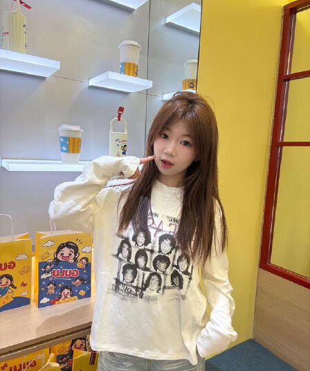 높은 품질 순면 200그램 21 빗질하다 정밀 프린트 가을 루즈핏 긴팔 티셔츠 여성