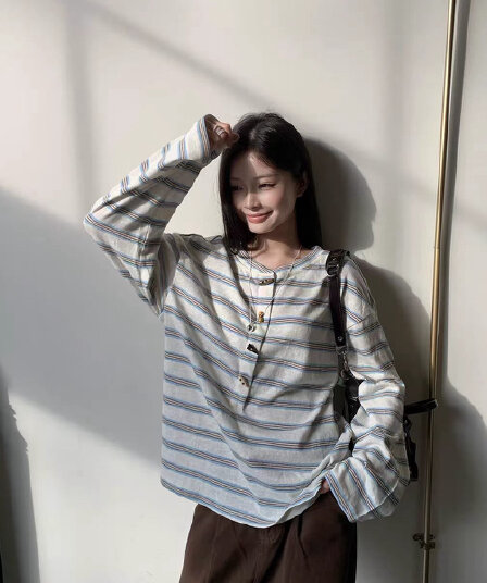 눈꽃 면 스트라이프 단추 한 부서 캠퍼스 바람 긴팔 티셔츠 여성 ins 슈퍼 화재 루즈핏 슬림해 보이는 맨위