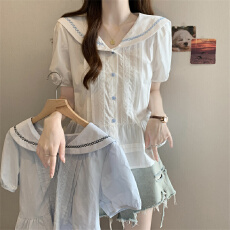 批发<b class='q'>实拍</b>～<b class='q'>大码</b>学院风海军领短袖衬衫泡泡袖褶皱下摆小清新宽松上衣