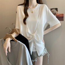 批发<b class='q'>实拍</b>～<b class='q'>大码</b>假两件纽结设计感拼接T恤简约宽松显瘦正肩短袖上衣