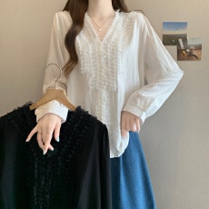 批发实拍～温柔风蕾丝木耳边宽松V领衬衫女休闲气质长袖上衣