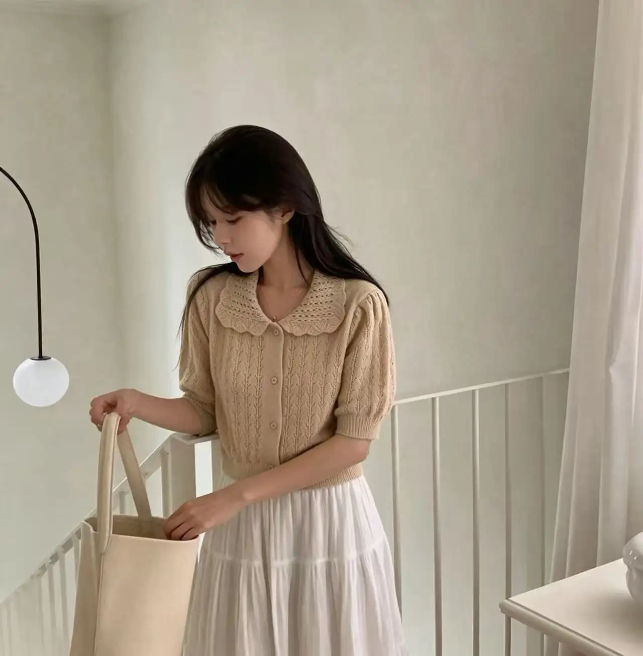 폴드 칼라 퍼프소매 가디건 상세 이미지 8