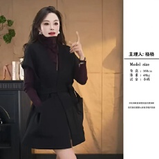 批发秋上新款欧版设计感流苏风潮流<b class='q'>百搭</b>腰带V领短外套