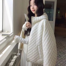 批发张<b class='q'>贝贝</b>轻薄泡芙菱格连帽棉服宽松显瘦保暖韩系ins风学生棉衣外套