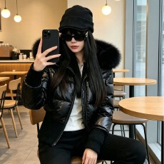 批发韩系内里加绒防水皮面收腰面包服羽绒<b class='q'>棉衣</b>冬季外套厚棉袄棉服女