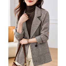 批发奥特莱斯品牌剪标专柜外贸西装领<b class='q'>毛呢</b><b class='q'>外套女</b>宽松显瘦呢子大衣秋冬