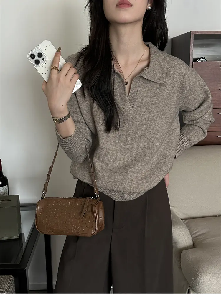 폴드 칼라 루즈핏 니트 상세 이미지 28