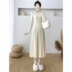 批发配大衣内搭<b class='q'>长袖</b>针织裙<b class='q'>连衣裙</b>女秋冬中长款气质百搭显瘦打底毛衣裙