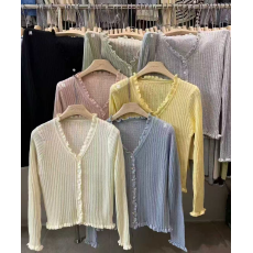 批发薄款淑女风V领木耳边针织<b class='q'>开衫</b>女长袖外搭上衣显瘦超细羊毛针织衫